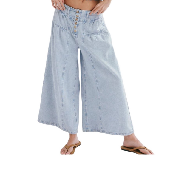 Free People Denim - NWOT Free People We the Free Blossom pull on Jeans Size L